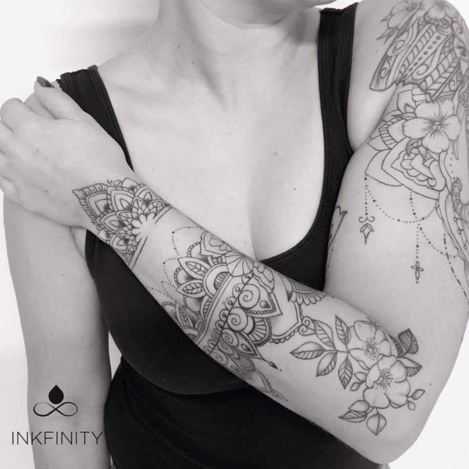 Inkfinity Tattoo Herentals Mandela Flowers